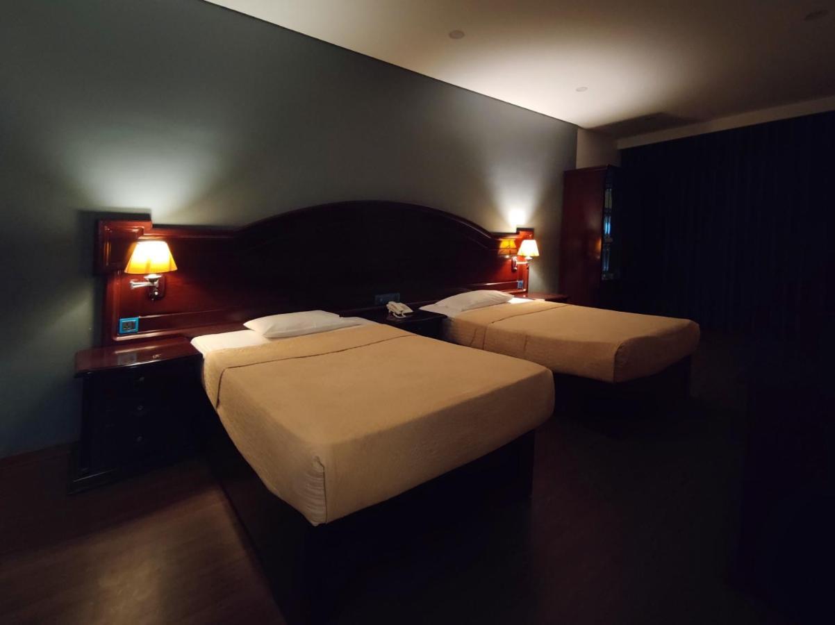 Catba Central Hostel Dong Khe Sau Buitenkant foto