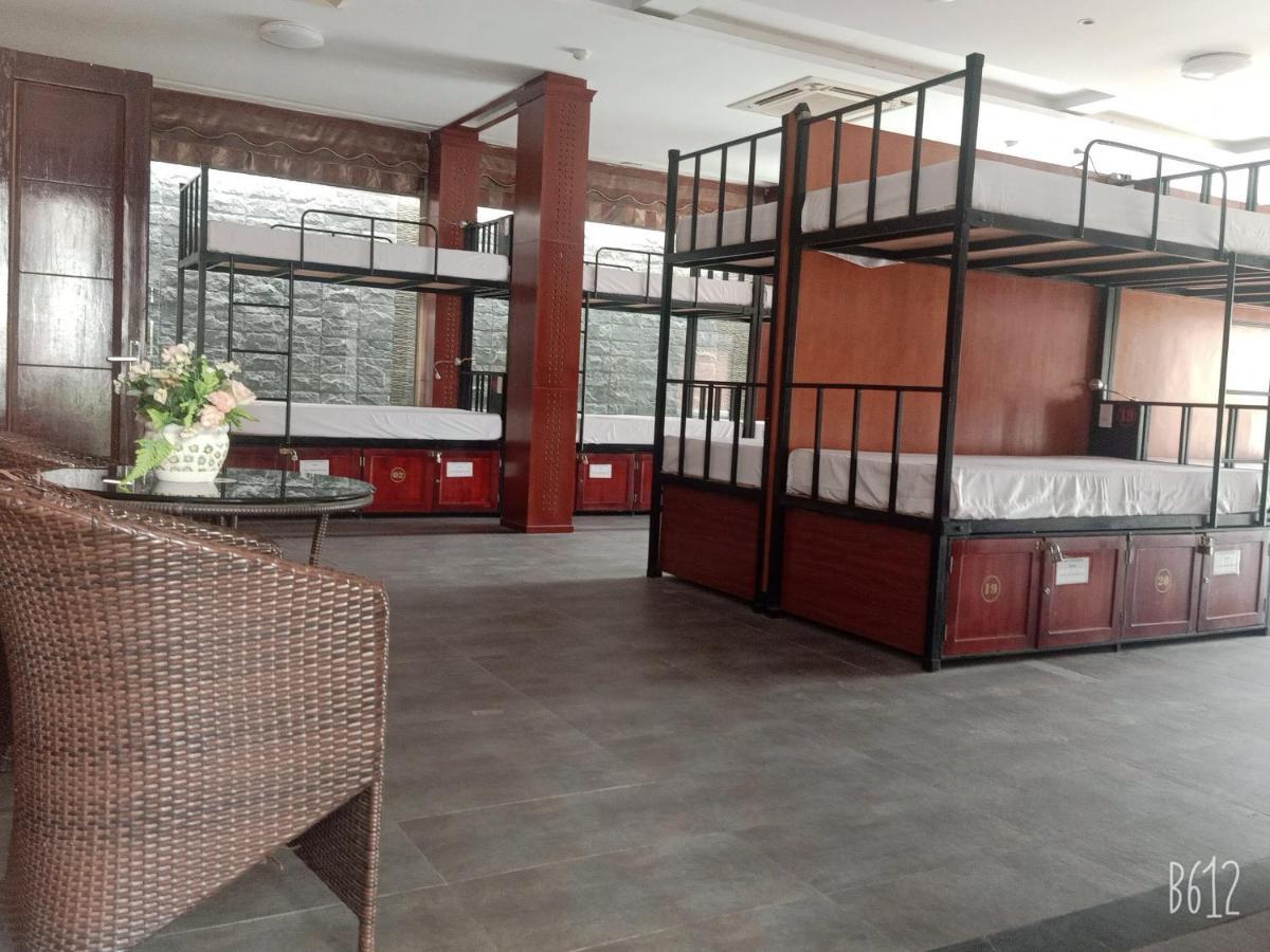 Catba Central Hostel Dong Khe Sau Buitenkant foto